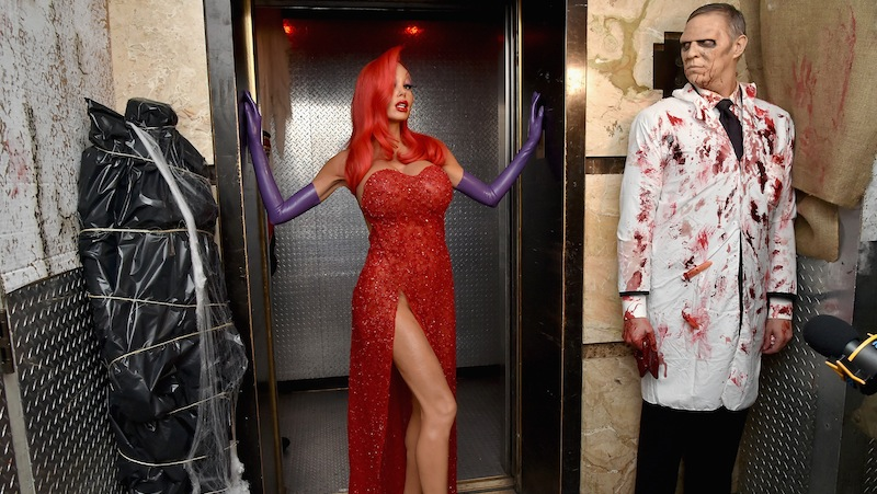 Illustration for article titled The Coolest, Cutest and Weirdest Celebrity Halloween Costumes of 2015